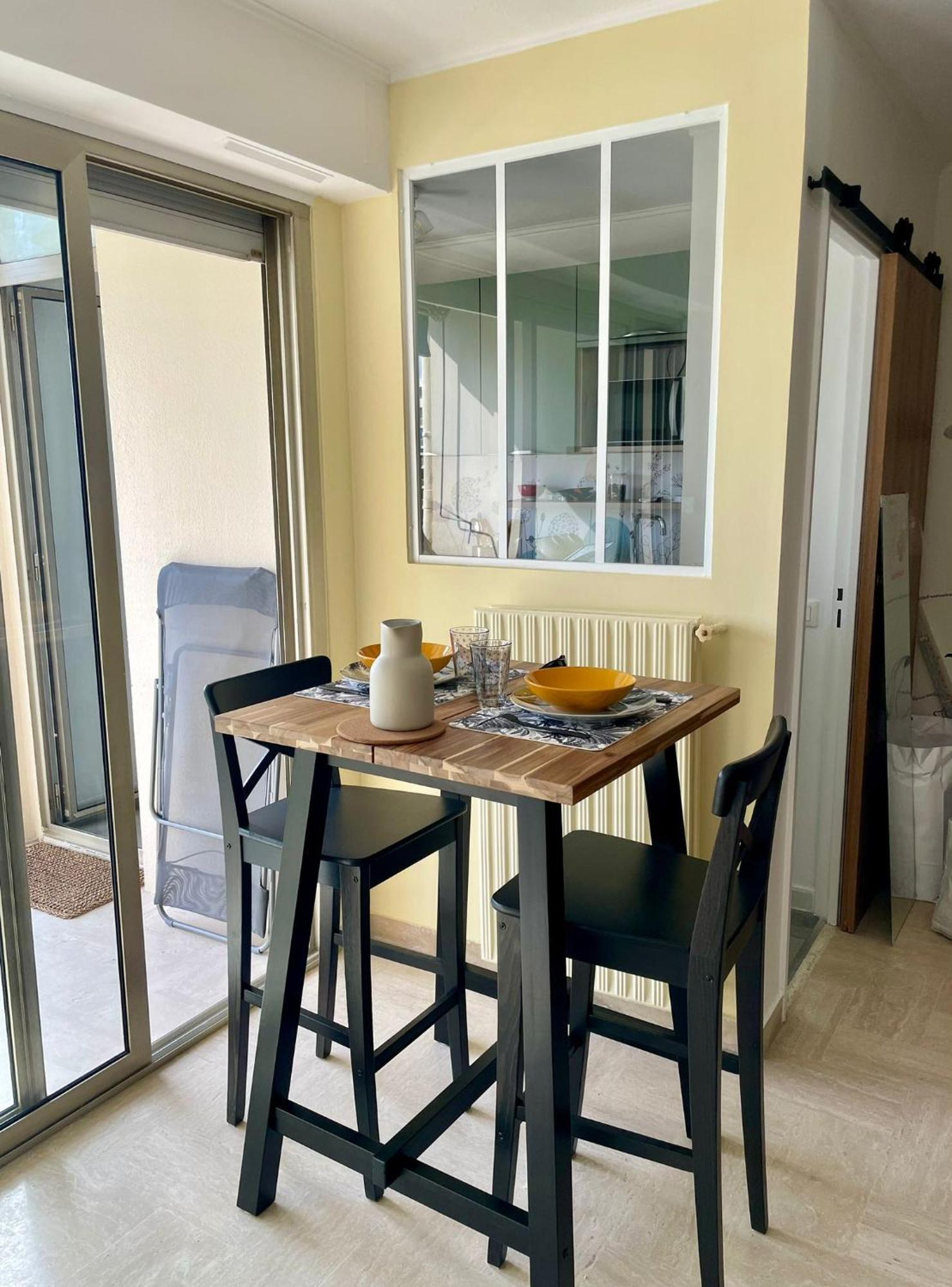 Avec Vue Sur Marina Et - 2 Adultes Et 1 Enfant Maximum Apartment